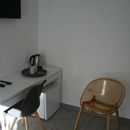 Gostinjska kuća With Garden Split